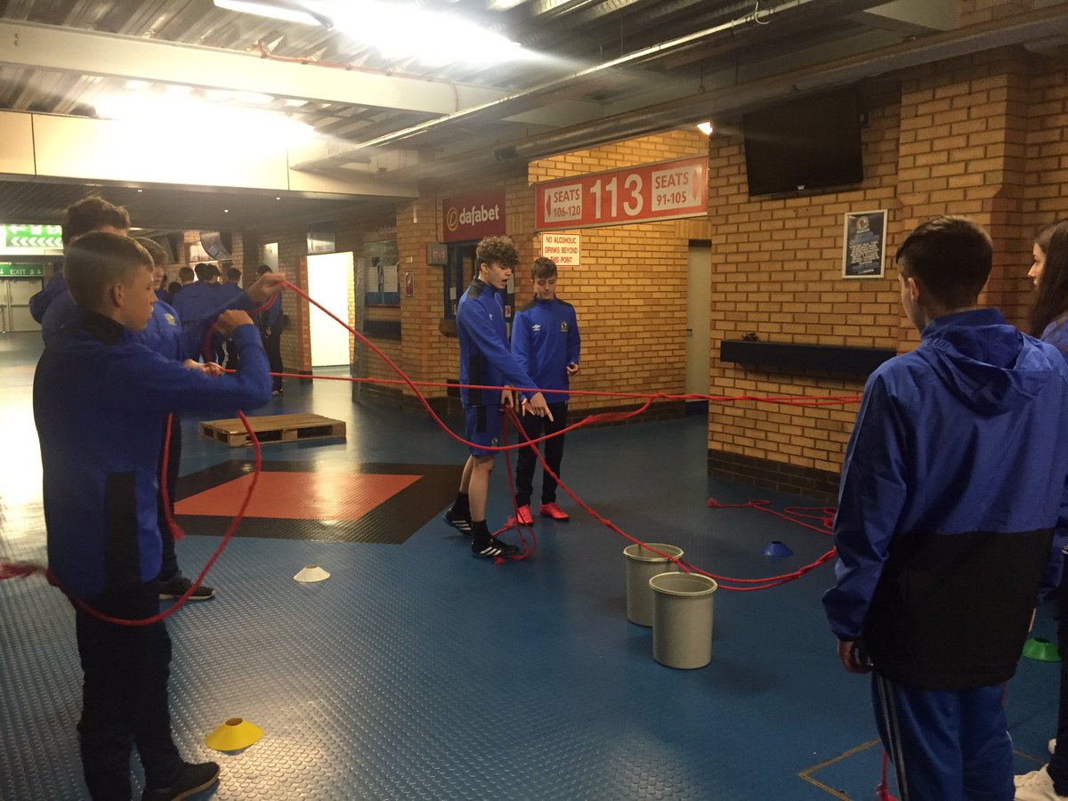 SallyRowland's tweet photo. Debating , team building and doing some morning press ups in my lessons to ensure they are awake 😂 @BRFCTRUST https://t.co/71Uk4pelkB