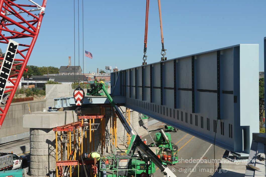 CardiCorp's tweet photo. Cardi and Ironworkers with Saugus Construction set span 2 on RTE 18 South in Newbedford. #Construction https://t.co/7Znr8HeObQ