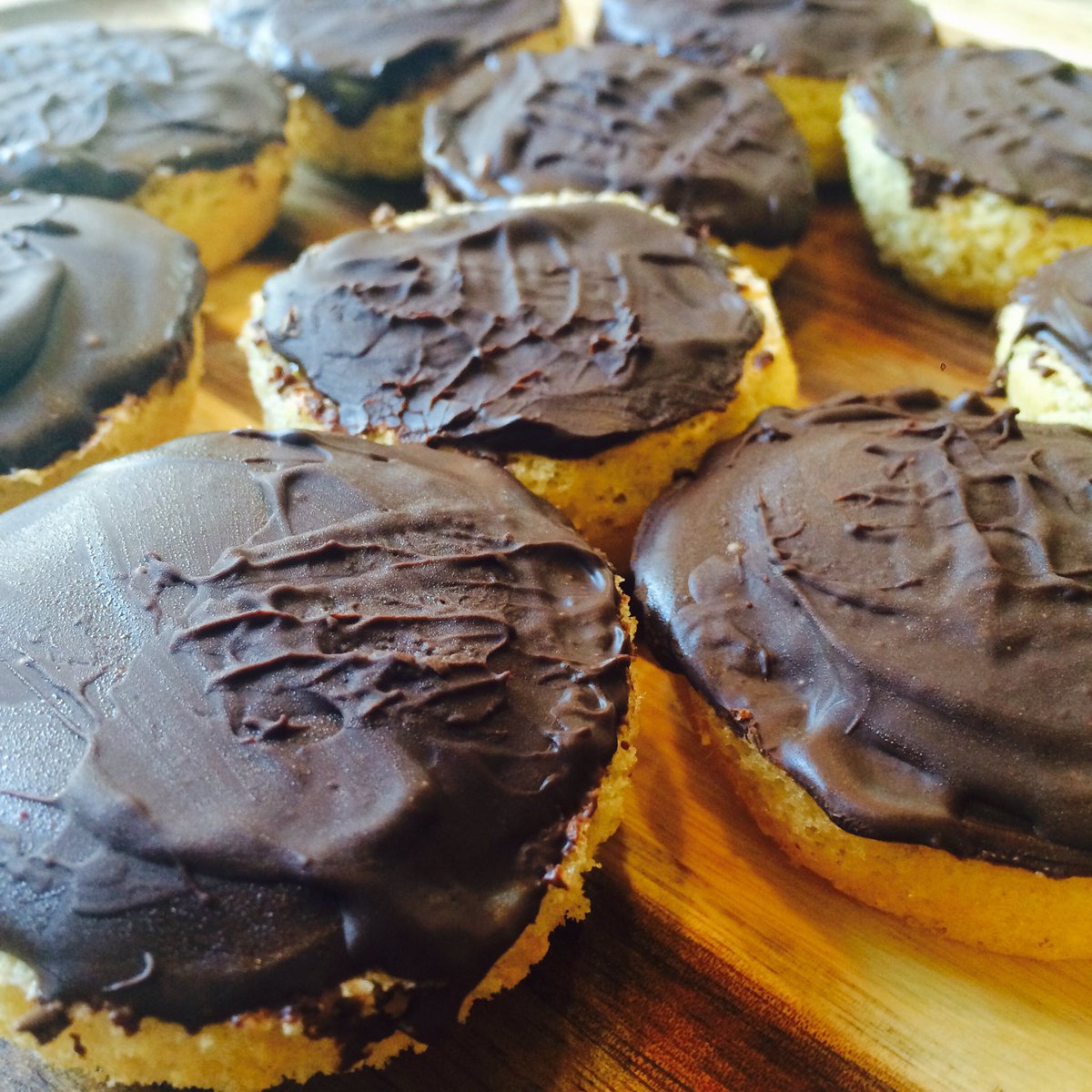 KettleAndCrust's tweet photo. @BritishBakeOff @PaulHollywood check out our social impact cafe's take on your #technicalchallenge #jaffacakes! https://t.co/KhOG5m69ds