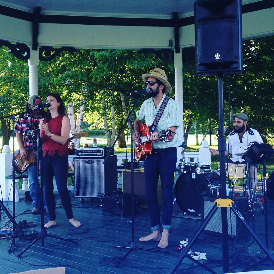 Join us for our Free Festival Kickoff tonight at 6PM with <a href="/The_Hypos/">The Hypochondriacs</a> , sponsored by <a href="/CBC/">CBC</a> #myharvest