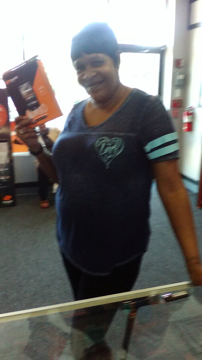 boost_clifton's tweet photo. #WhereYouAt #boost4life #boostmobile 301 w Baltimore Ave #cliftonheights #pa #19018 other customer from MetroPCS https://t.co/QdeW69KcUn