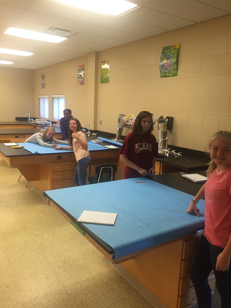 SMSMrsUnger's tweet image. #lifeonmars #ramsinspace #engineeringdesigns