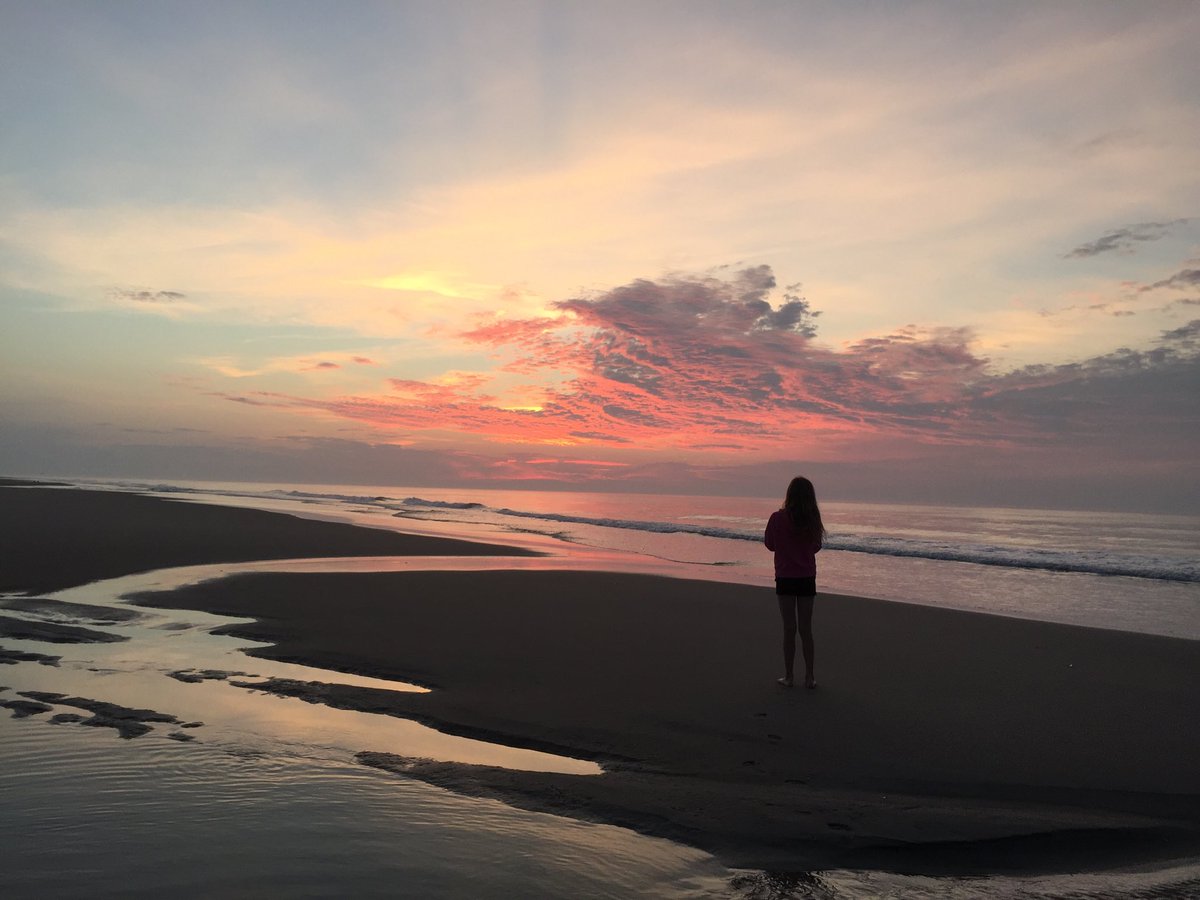 LBI Sunsets tweet media