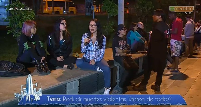 Telemedellín (@telemedellin) on Twitter photo .<a href="/melahenao/">Melissa Henao</a> sigue conversando con la comunidad del 12 de octubre hablando de el respeto en la mujer #ConVosMedellin .<a href="/melahenao/">Melissa Henao</a> sigue conversando con la comunidad del 12 de octubre hablando de el respeto en la mujer #ConVosMedellin