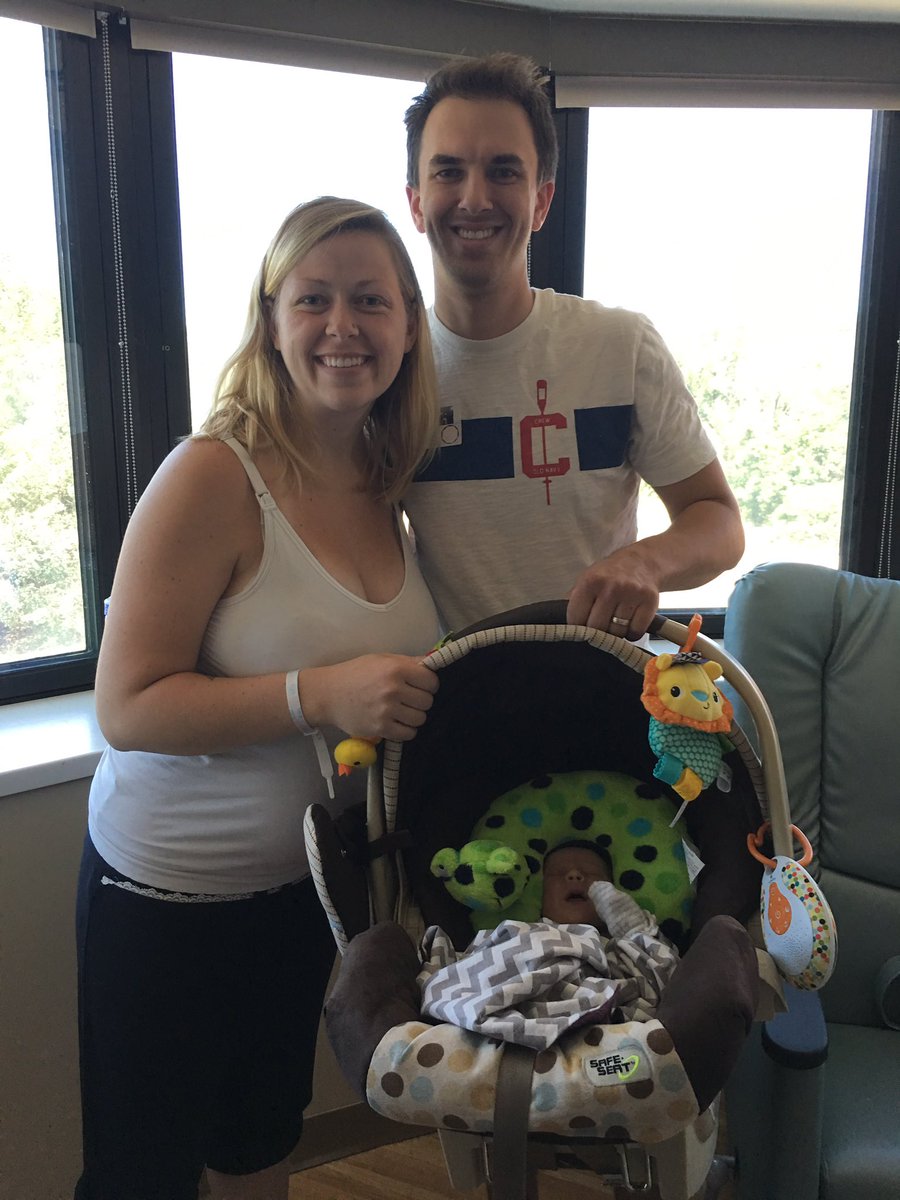 kdknuts's tweet photo. Thinking about my loving family and all the support they give me every day! @WhosYourOGO https://t.co/CiSnrs7WRl