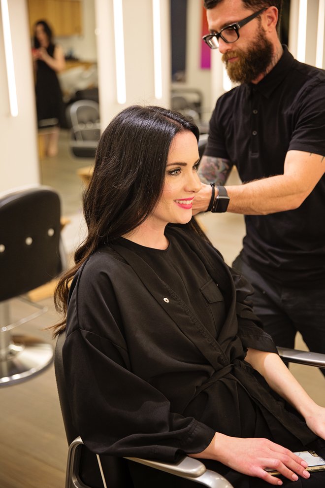 DoubleTakeGirls's tweet photo. Sharing our amazing experience at #FourteenJay salon w/ @aveda #eclipting hair color. #nyfw  https://t.co/biF1LMncy0 https://t.co/n4DEqEUJic