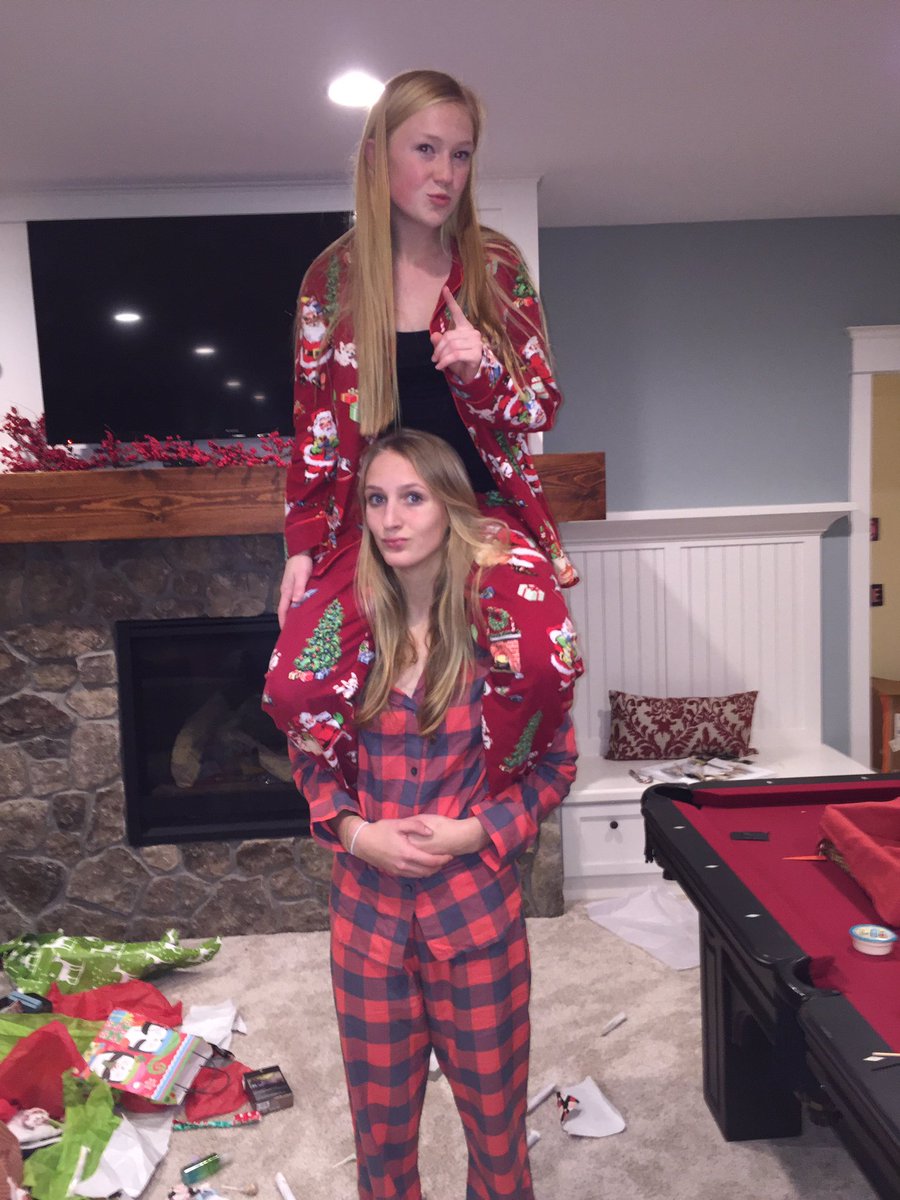 dana_searles's tweet photo. Happy birthday to my bestie since 2nd grade! Thanks for sitting by me in 2nd grade 💘 #16 https://t.co/NBBMOp5u7T