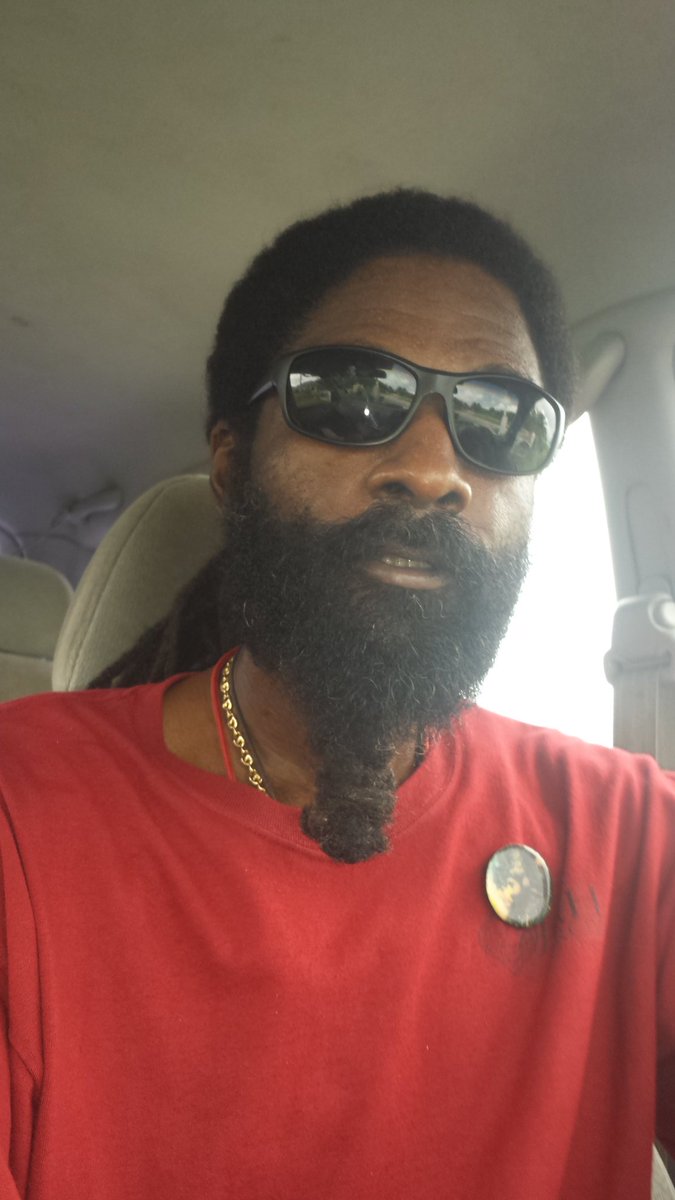 JAHTROY's tweet photo. Jah Troy Da Walkin Inferno Blazzzin Thru #RemainEncouraged.#CantFail, Stay Focused On The #BigMoney #MusicalMission! https://t.co/E6AowXkVhx