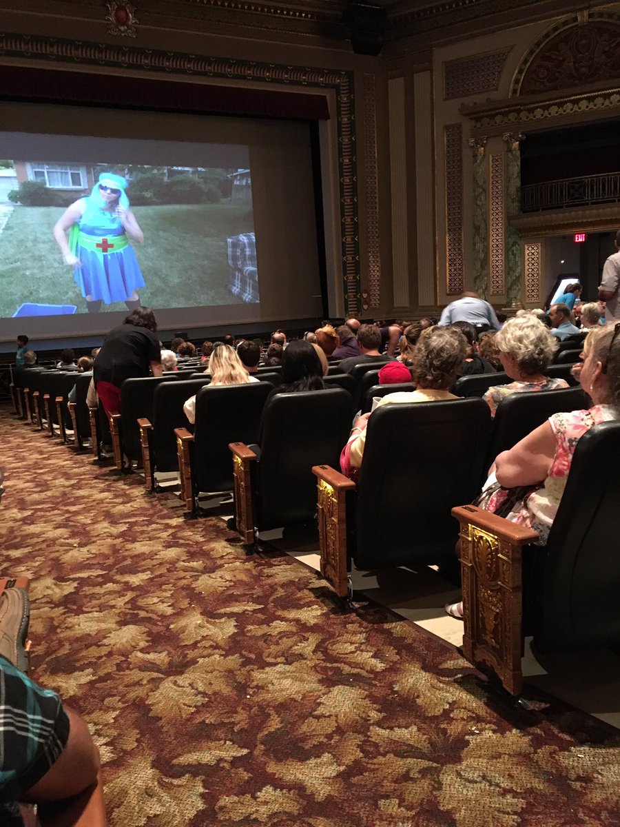 The show will be starting any minute now! The @Chatham_Capitol is a hopping place tonight!#WhatsYourPositive #CKont