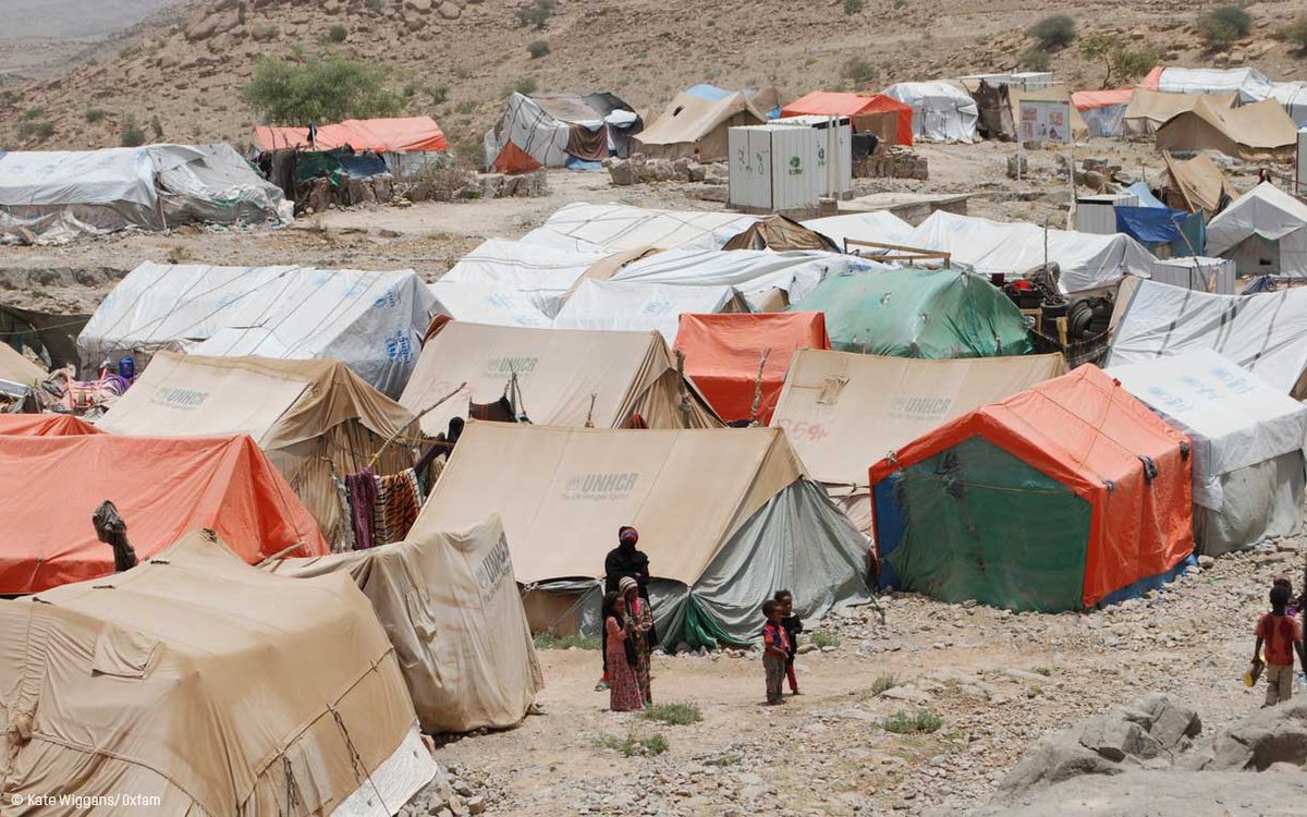 OxfamAmerica's tweet photo. Why the sale of weapons to #SaudiArabia threatens the welfare of the people of #Yemen https://t.co/SbQKRVkMwS https://t.co/s9gp26OeDD