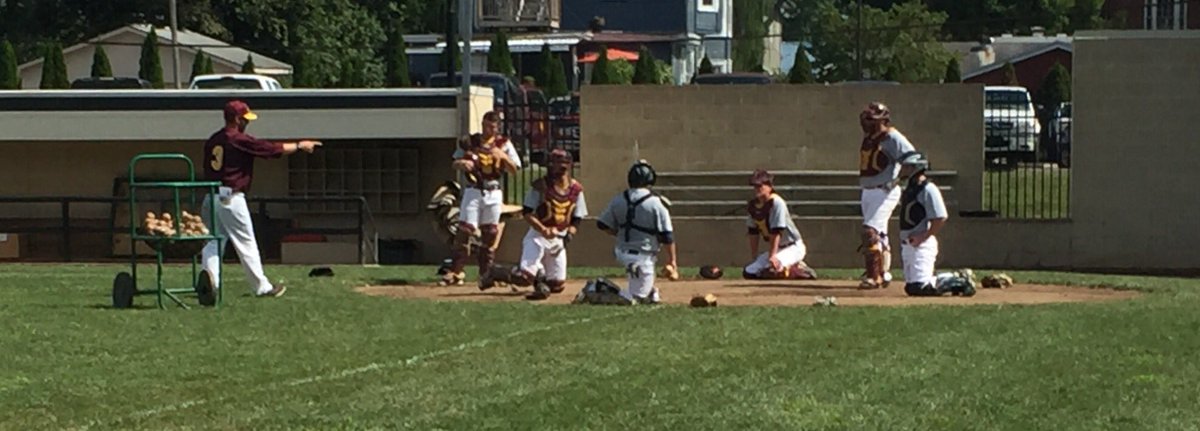 UCWV_Baseball's tweet photo. @ucwv_awright takes our catchers through their skill instruction at today's practice. #OneonOneTime #SuperReps https://t.co/bfqljqz1MF