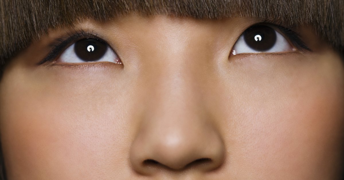 Makeupdotcom's tweet photo. These 4 eye makeup tricks for girls with monolids change everything. https://t.co/qm77g5yXaF #HowTo #Beauty https://t.co/Q7Fp6Ec3dE