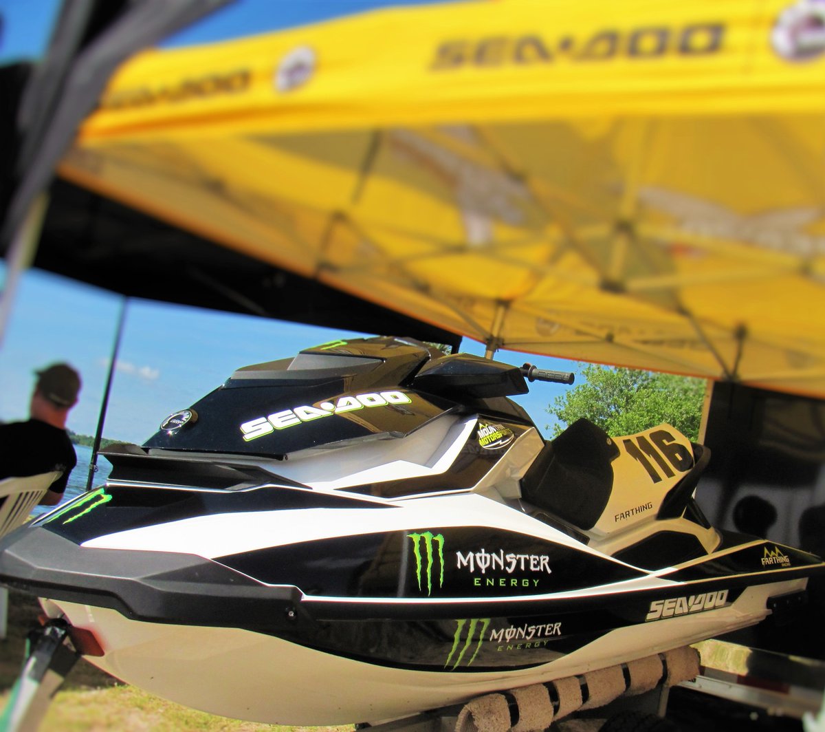 From our blog: The full story! Dustin Farthing's 600HP #Seadoo w/full photo shoot &amp; video!  seadooforum.com/articles/rxpx/…