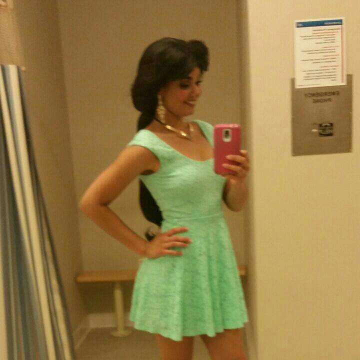 prentislampley6's tweet photo. ✨✔#Ain't nothing like a weekend with no #obligations. Let's chat live 
https://t.co/XpeMToIRK1 https://t.co/pBOA6lJh23