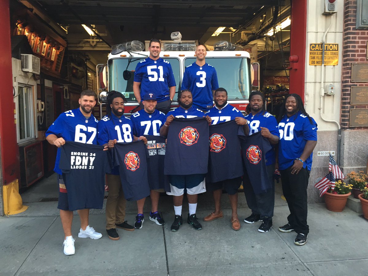 FDNY's tweet image. Thank you @Giants for supporting #FDNY members with a visit to #Engine34 #Ladder21