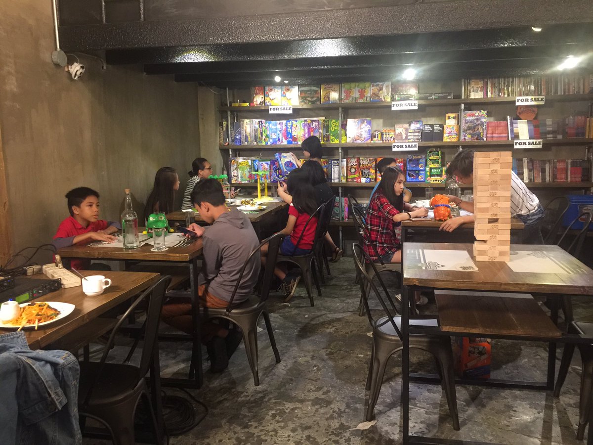 gretchenho's tweet photo. #NowFeaturing: "Laruan Atbp Cafe" at Maginhawa St. with owners Jay &amp; Led from @kamikazee_phil @ukgdos https://t.co/FtuYTeE1GL