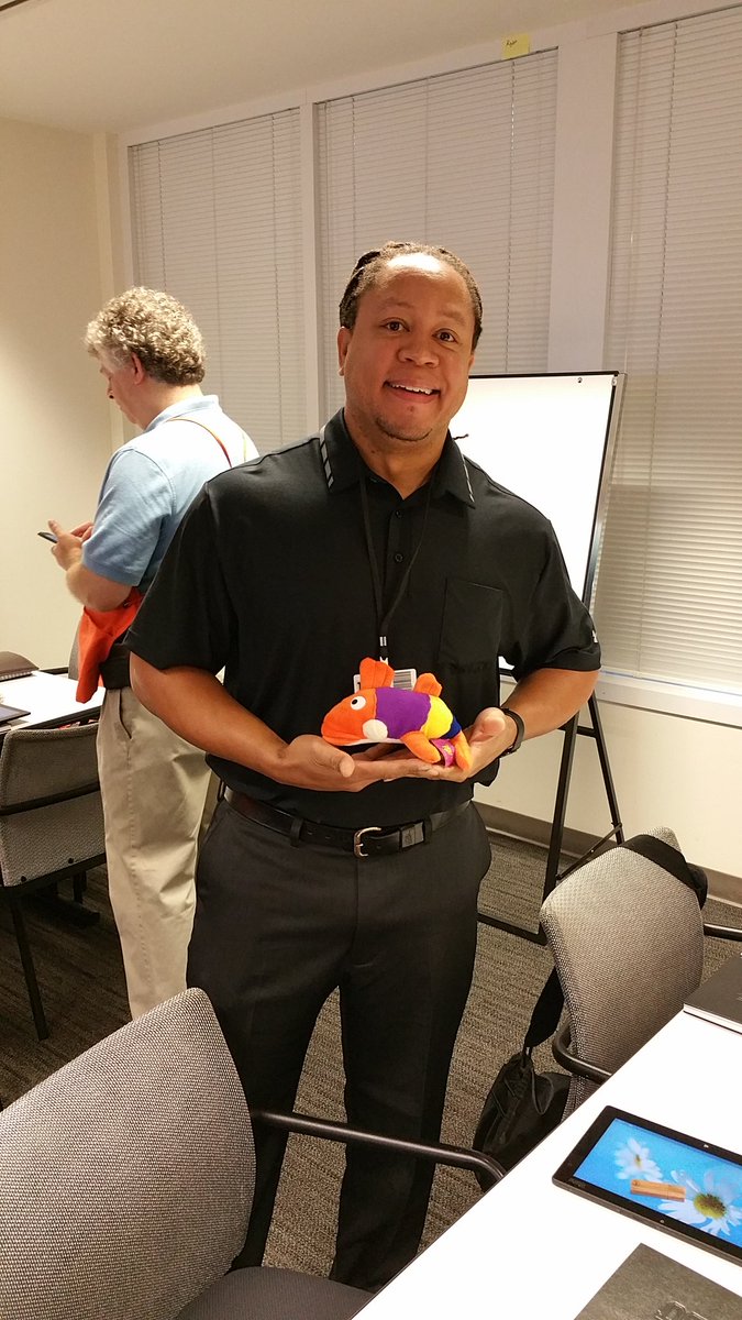 Tony Vickers tweet media