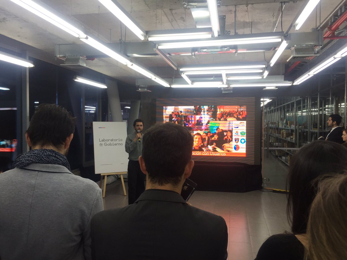 GoodLabChile's tweet image. Visitando por primera vez el @labgobcl  :D