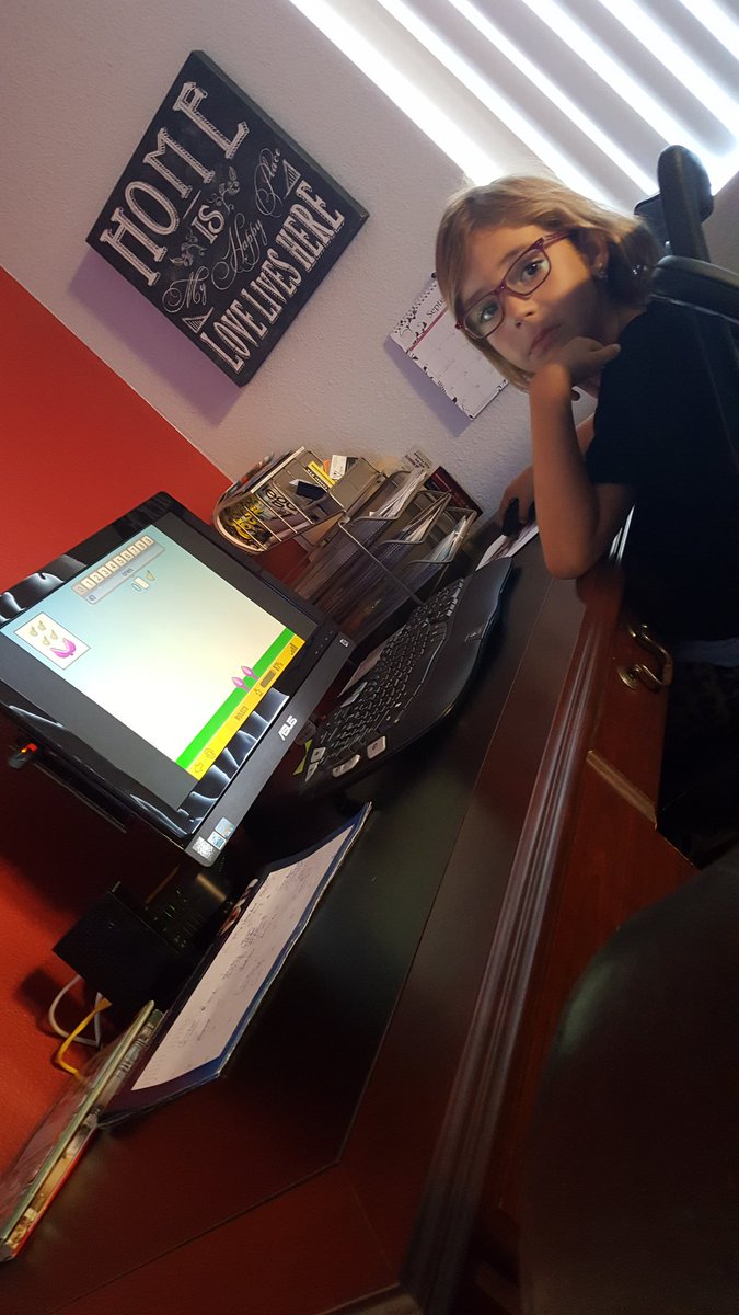 candefam4's tweet photo. Love watching Mary do math games just for fun. #awesomekid https://t.co/5CluLNPkUY