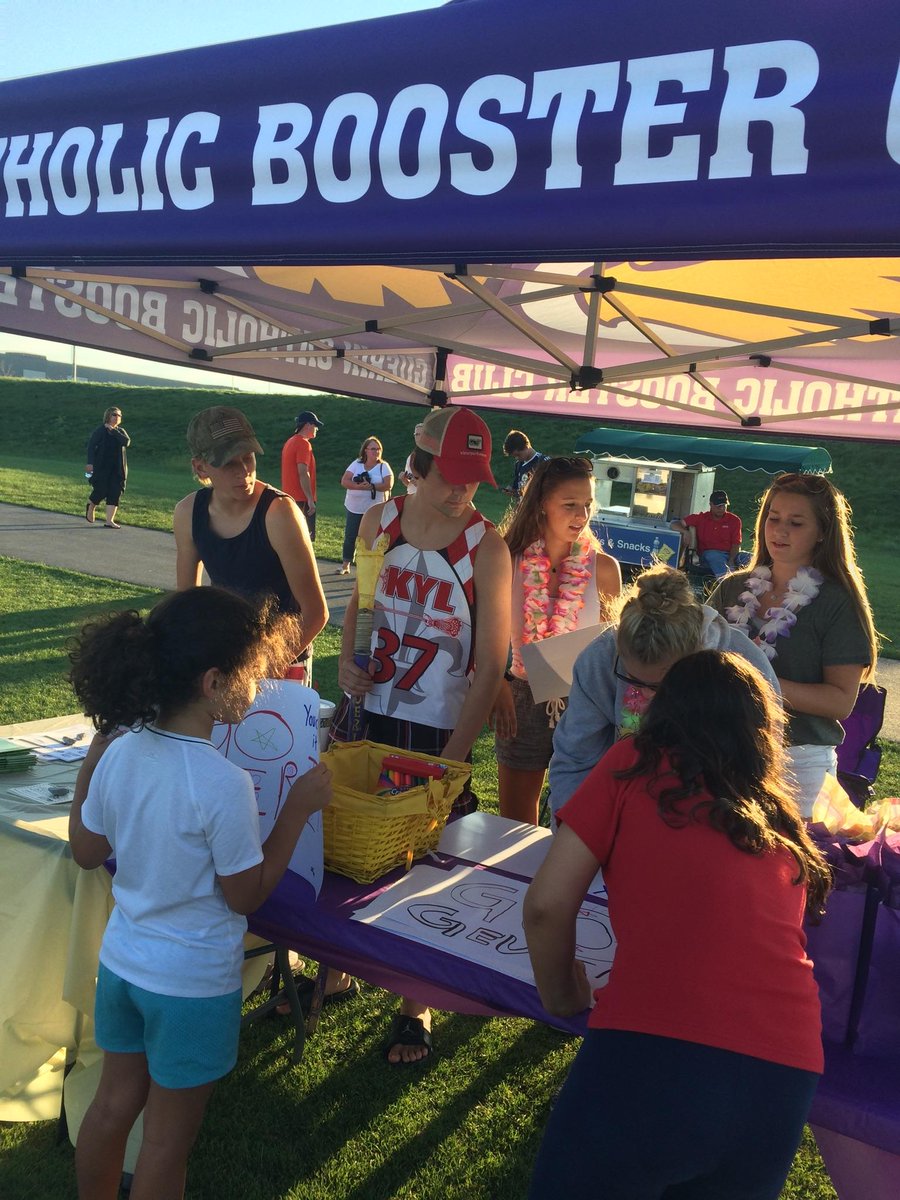 GCHS_Athletics's tweet image. Beautiful Night for @GCHS_BoysSoccer Pack The House promoted by @GCBoosters @GCHSStudent