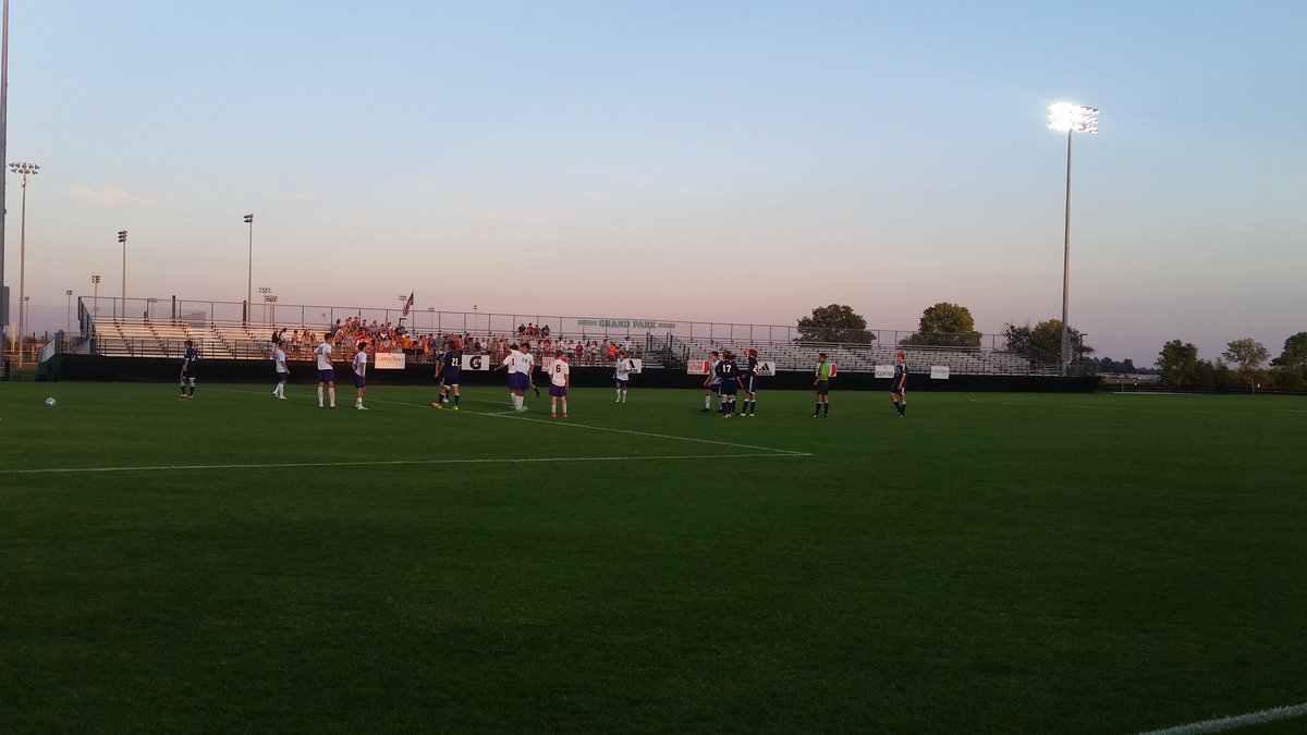 GCHS_Athletics's tweet image. Beautiful Night for @GCHS_BoysSoccer Pack The House promoted by @GCBoosters @GCHSStudent