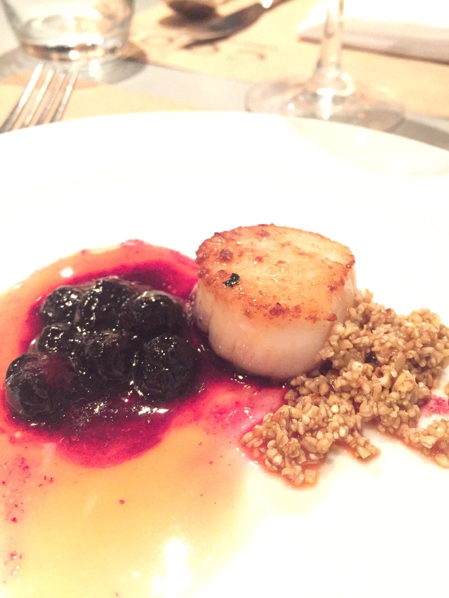 foobooz's tweet photo. It's Willie Wonka Night at #OpenStove. @cookphilly "Gobstopper Gastrique" https://t.co/T37ajz95DF