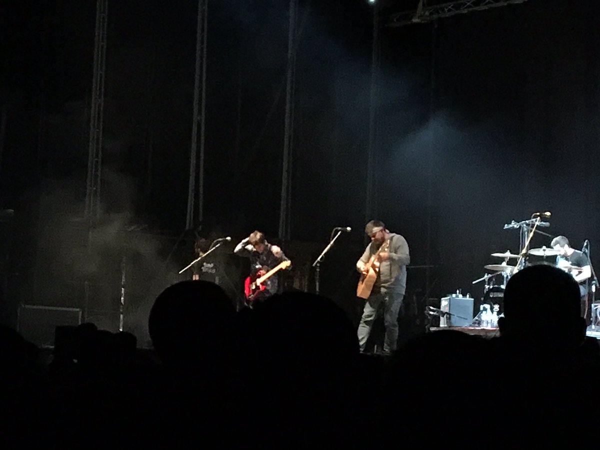 FiestasdeFuenla's tweet photo. Los despistaos en las #fiestasdefuenlabrada16 #fuenlabrada #fdf16 https://t.co/wupZhOPTT4