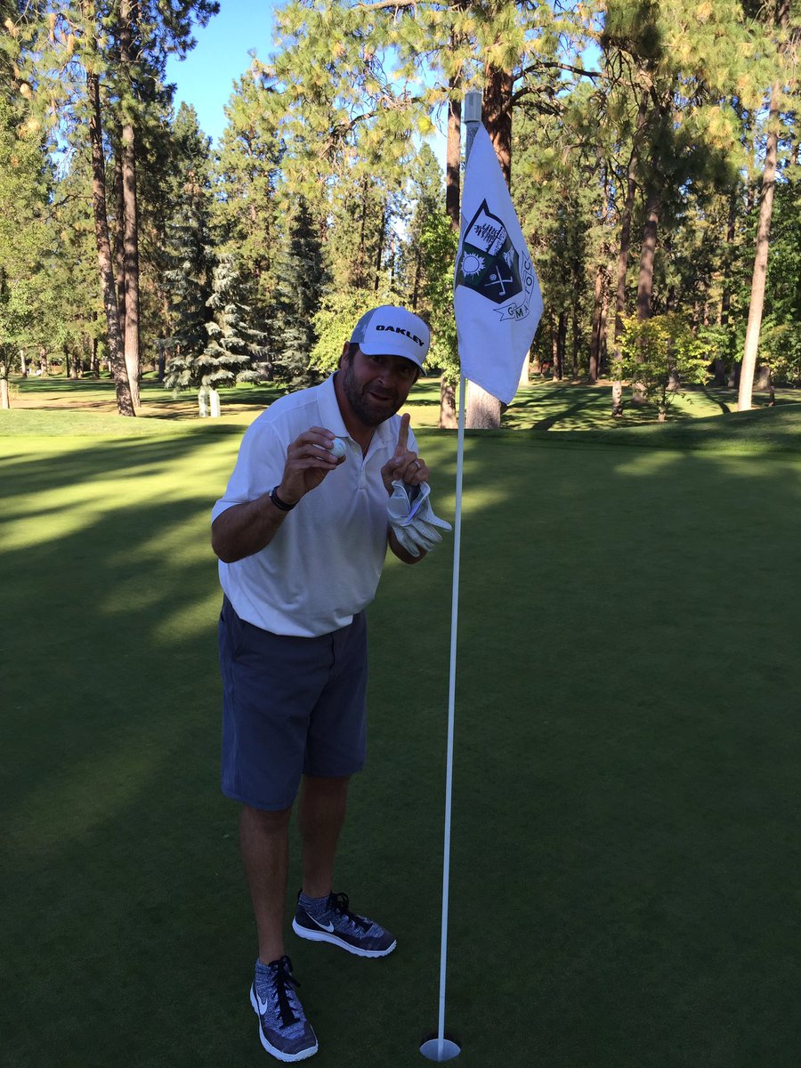 So glad I got to witness my man <a href="/sweatjeff/">jeff sweat</a> make his first HIO at Manito!!