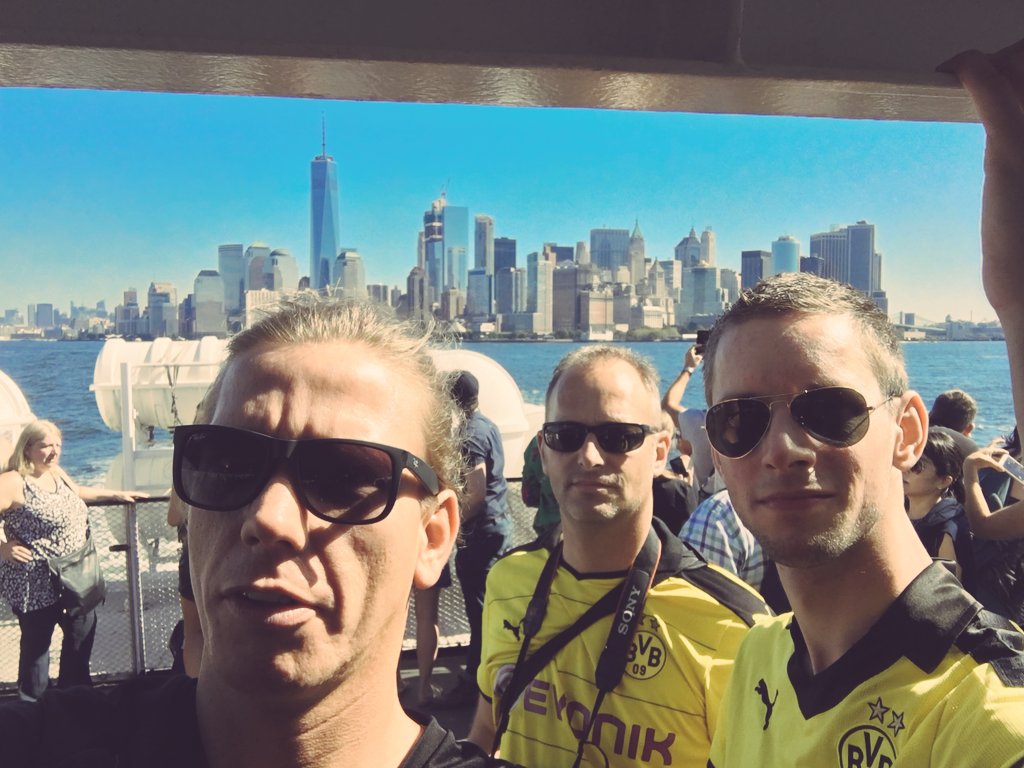 Kirby886's tweet photo. Day one in Big Apple. Hell of a town. #CaptainInAmerica https://t.co/kTyywm2Dij