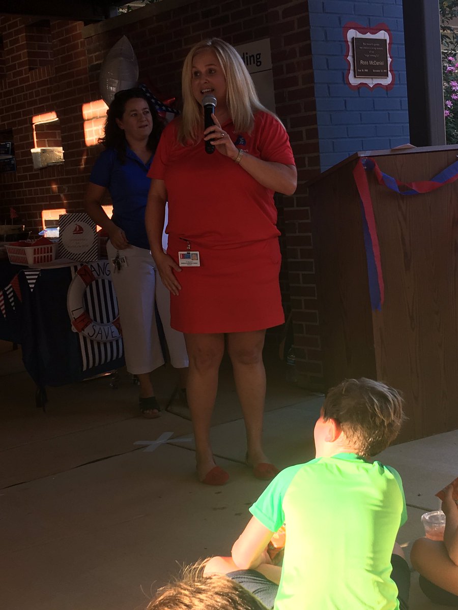 JMACData's tweet photo. Karen Kellet, principal of Mangum Elementary celebrating students and staff for their many accomplishments! https://t.co/2bZhwrfDmt