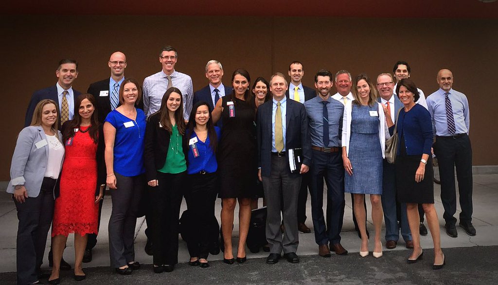 Skimdit's tweet photo. Thank you CVS R89 Team for an informative, inspirational, &amp; enthusiastic round-table today!  #Thankful #Proud #GROW! https://t.co/X21fxX5Vkk