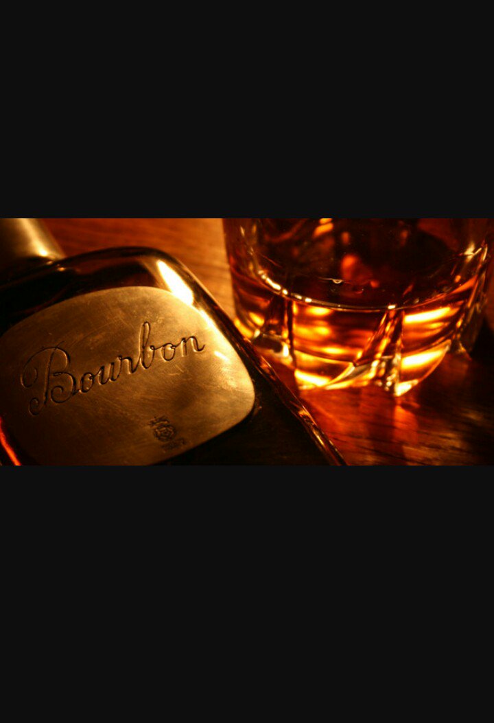 fersvs7's tweet photo. Bourbon #BO #Poirot https://t.co/Bv5lN15NLA