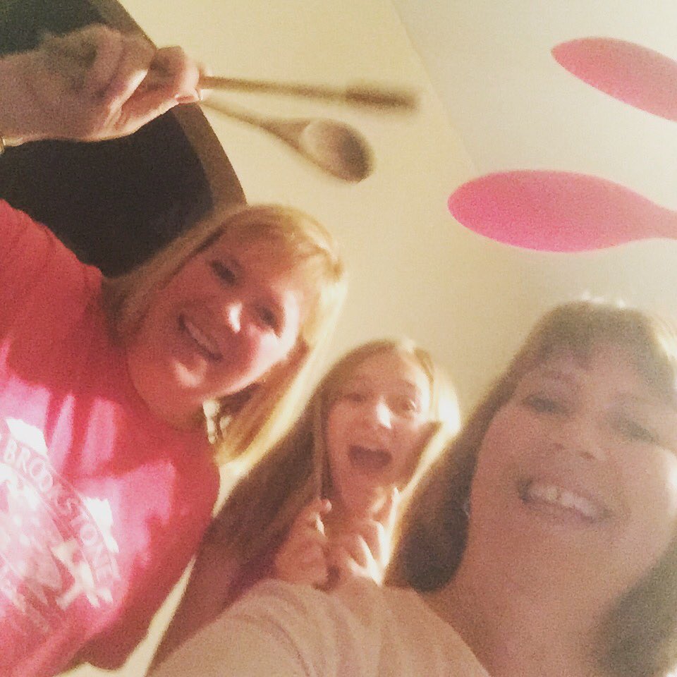 owlslg's tweet photo. #revelationwellness #cleanhearting @astump2 #cardiodrumming https://t.co/nekfcnfPYW
