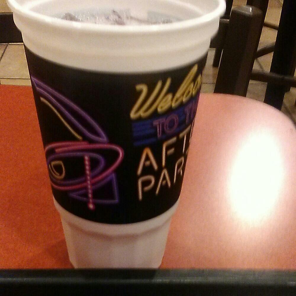 EdwardMr's tweet photo. @instagram @tacobell @getstealz https://t.co/ZCjOLtHR82