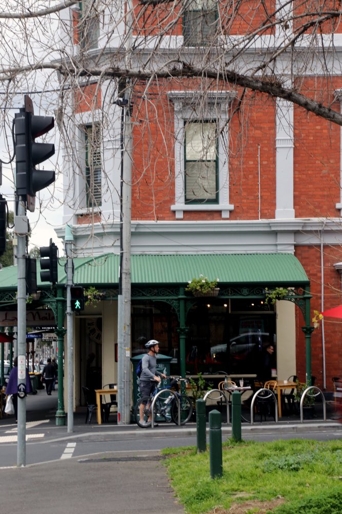 32Blocks_Melbourne_History tweet media