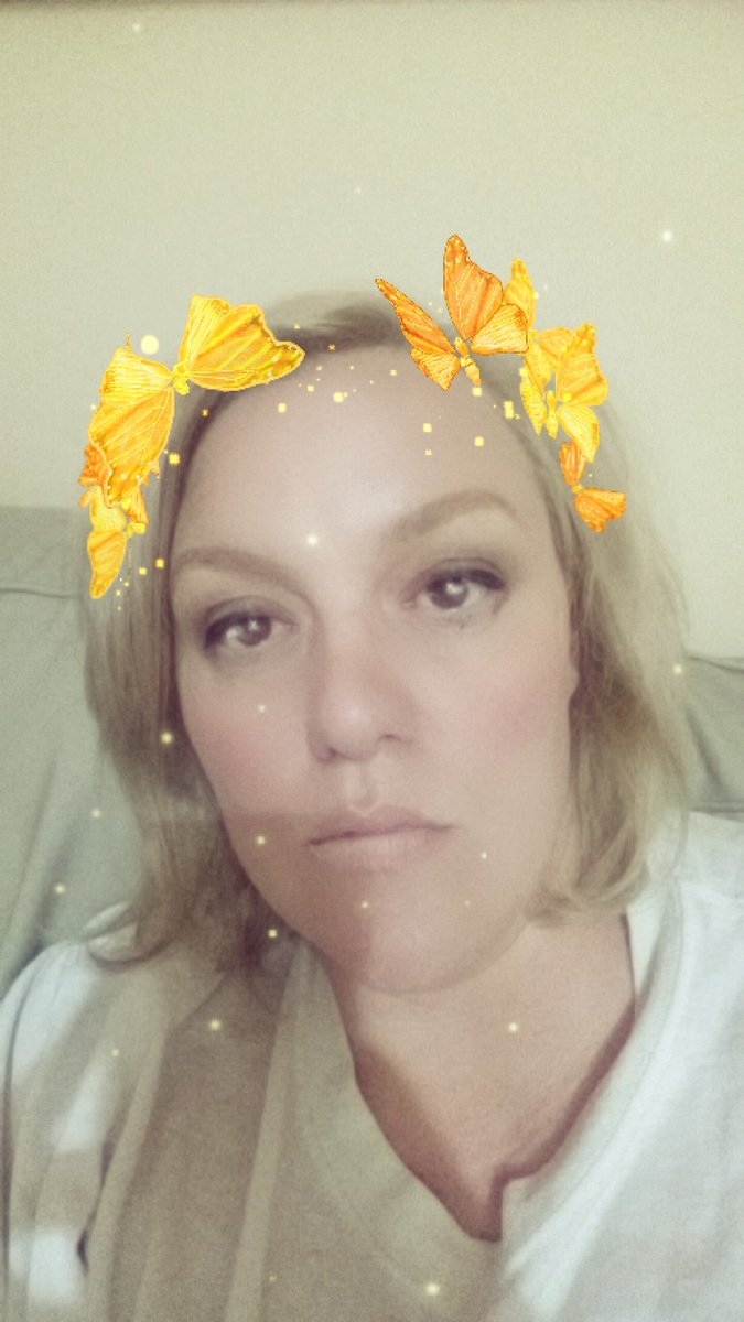 MHawks79's tweet photo. #snapchat #filterfun #glittergoddess
#feelingplayful https://t.co/uyIaWhjW7f