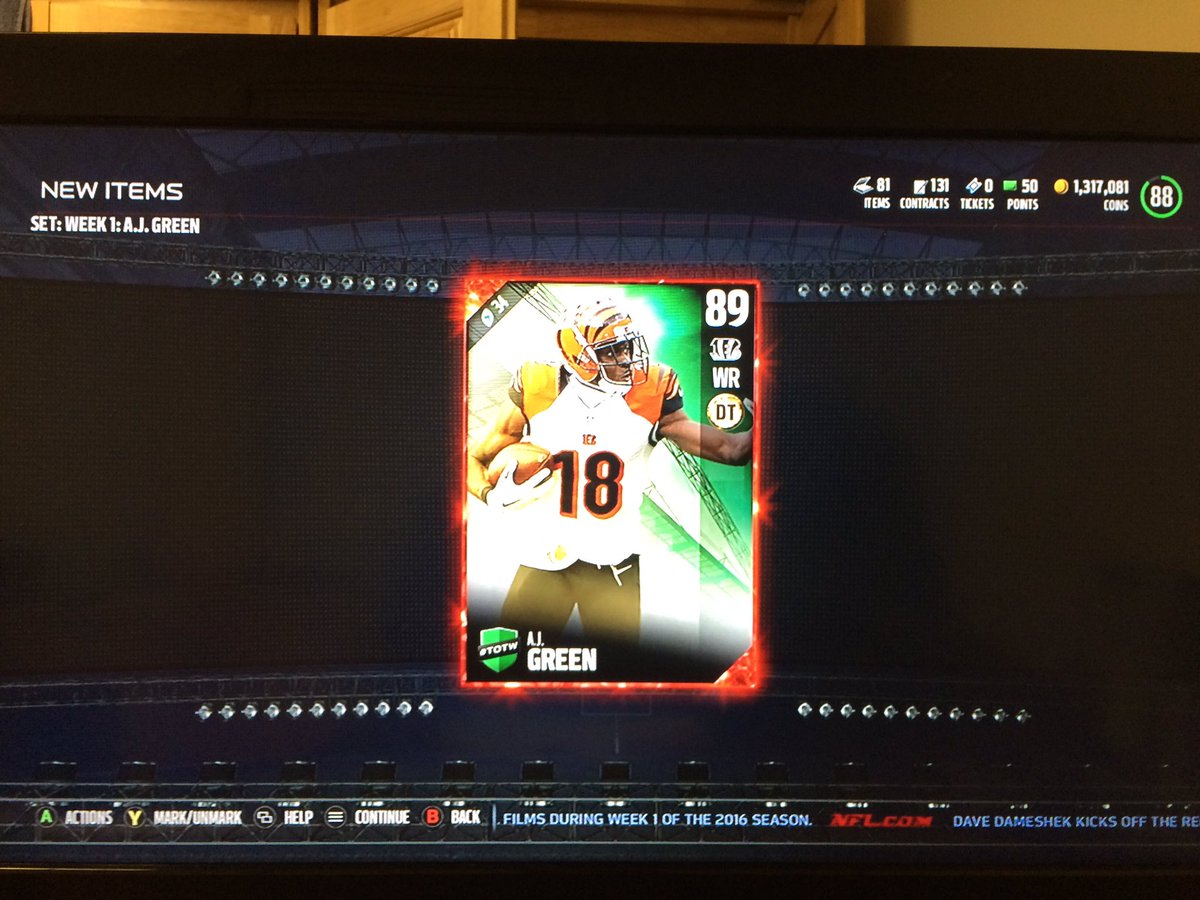 dk_nice1's tweet image. XB1 giveaway Let's go week 1 TOTW lets keep it up ends on 9/18. RT and follow me and @TheMaddenReport to win GL!