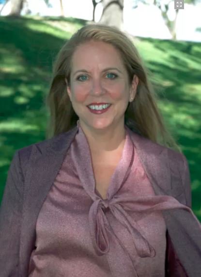 NMTCCyber's tweet photo. Women in Technology? Don't miss 9/22 #WIT breakfast w/Rebecca Dickens @PNMtalk https://t.co/TT2P3eSkQl https://t.co/bF4fZuH4lz