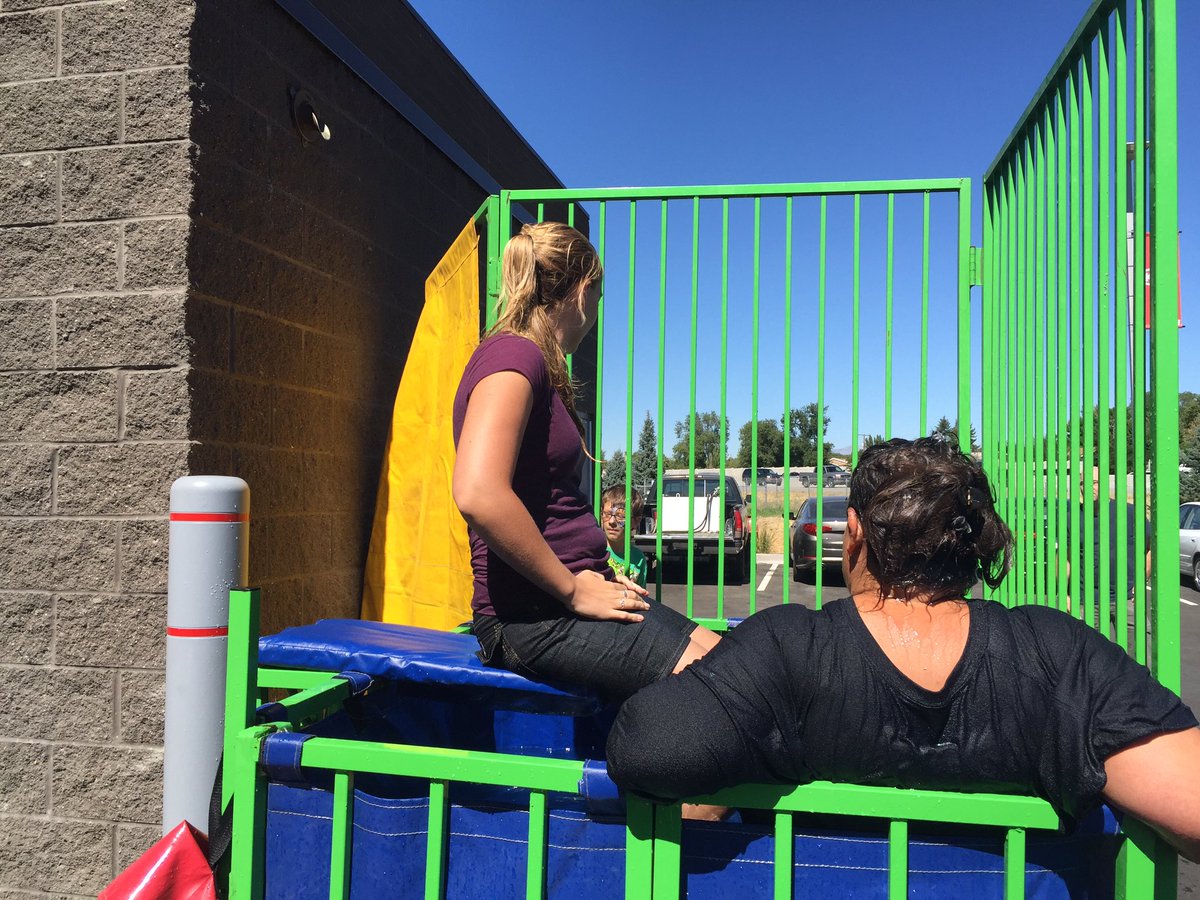 VaeView's tweet image. Vae View teachers and administrators were "dunked" at the Stuff the Bis event hosted by Davis Education Foundation.