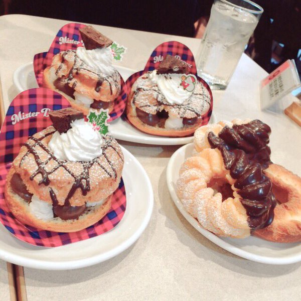 sakura_miya1's tweet photo. 相葉ちゃん！ ミスドのパリブレスト めっちゃ美味しかったよ ̠΄̧̠̆ https://t.co/3IF2M95hU3