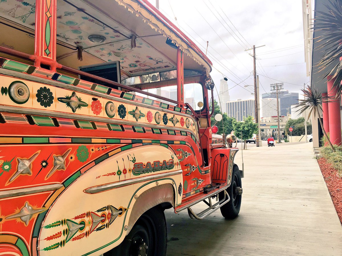 _AlejandroAndre's tweet photo. Had a 🚀 getting driven around HISTORIC FILIPINOTOWN🇵🇭  in a 🚌#JEEPNEY! 🔜 you can ✌🏻️https://t.co/Pxgpt4vzRT https://t.co/2DPQT3AXUd