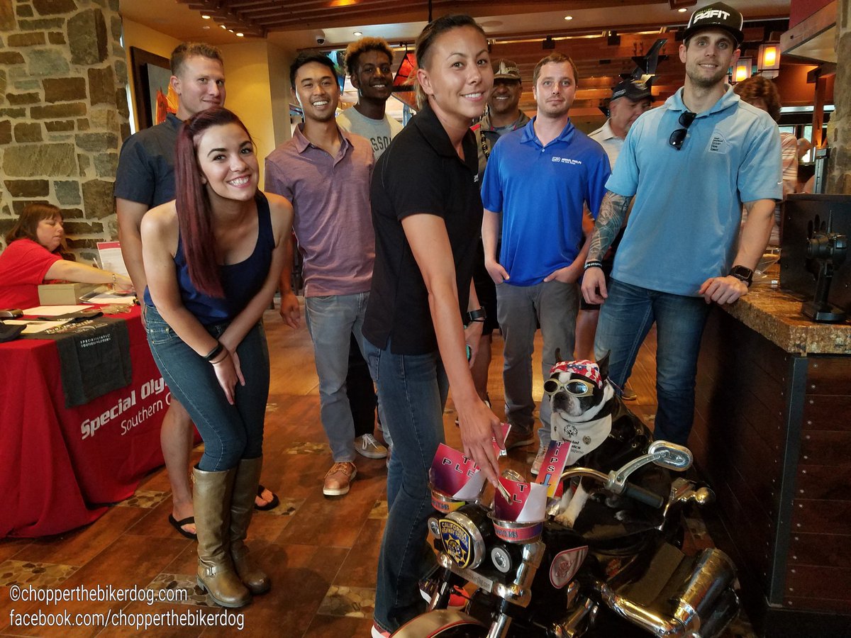 ChopperBikerDog's tweet image. Happening now,  &quot;Tip-a-CHiP&quot;  Lazy Dog Restaurant @SOSC_SanDiego #specialolympics @CHP_Border #FirstTip