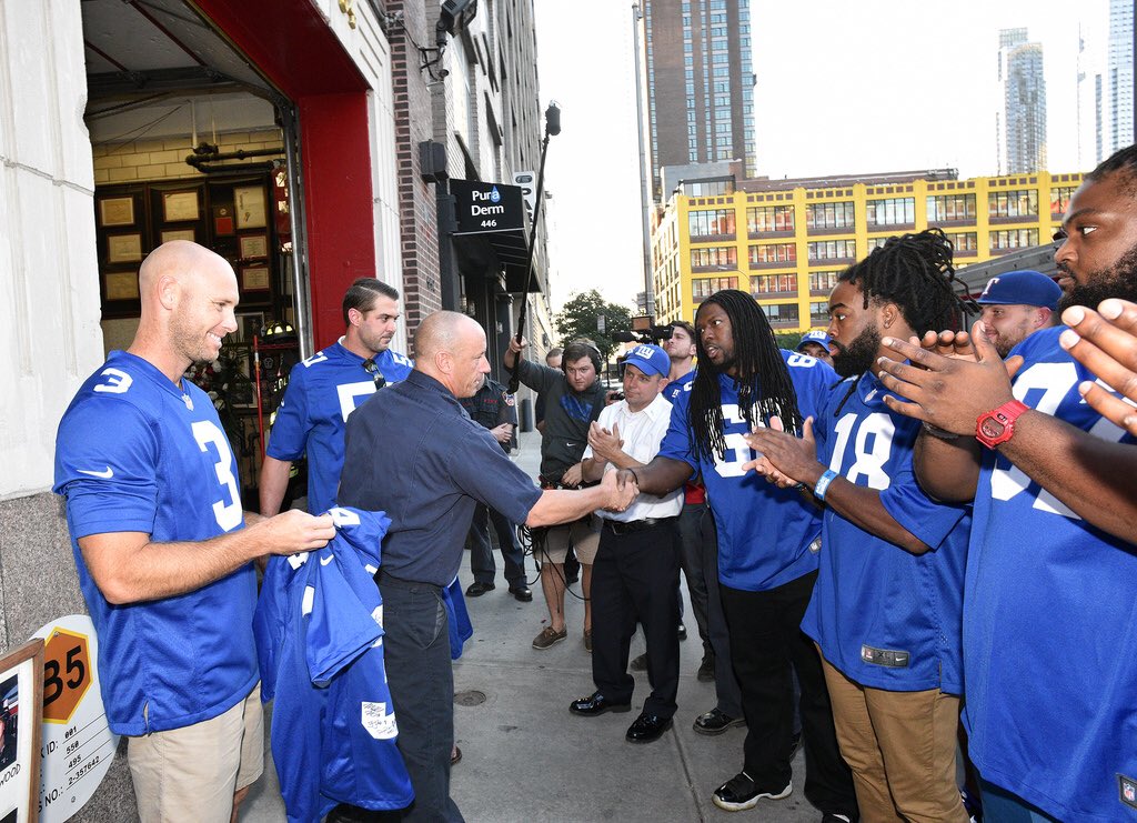 FDNY's tweet image. See more photos from the @Giants visit to #FDNY #Engine34 &amp;amp; #Ladder21 at flickr.com/photos/fdnyhom… #Giants