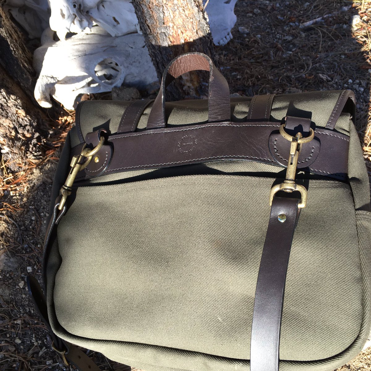 dryfliesforever's tweet image. Angela got me this first-rate field bag from @Filson for my birthday-an item I've wanted for many years. #buyitonce