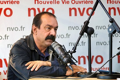 La_NVO's tweet photo. Philippe Martinez, SG de @lacgtcommunique a répondu à la NVO lors du #Forumsocial #FDH16
https://t.co/IPRWXSvPBl https://t.co/xKFHurhzbN