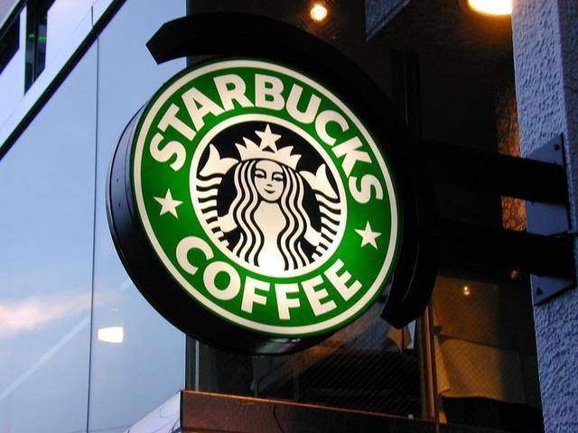 heraldoes's tweet photo. .@Starbucks abrirá su primera tienda en Zaragoza https://t.co/gOQmKNvR5b #Heraldo https://t.co/6gG2DyKrek