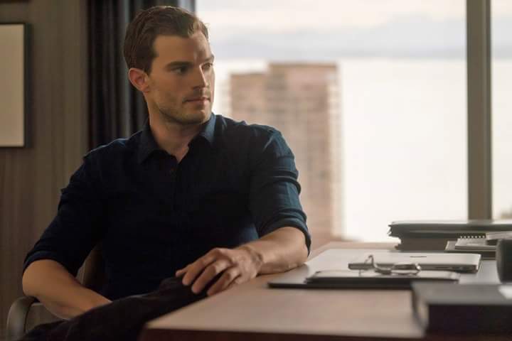 Celine60120's tweet photo. #JamieDornan 😍😍 https://t.co/6VFo1AdiBK