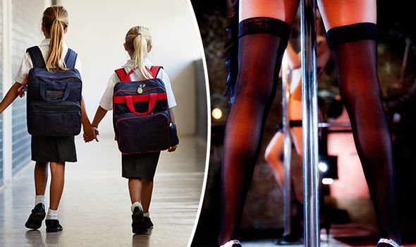 Teacher Admits Tickling Sniffing Primary School Childrens Feet For