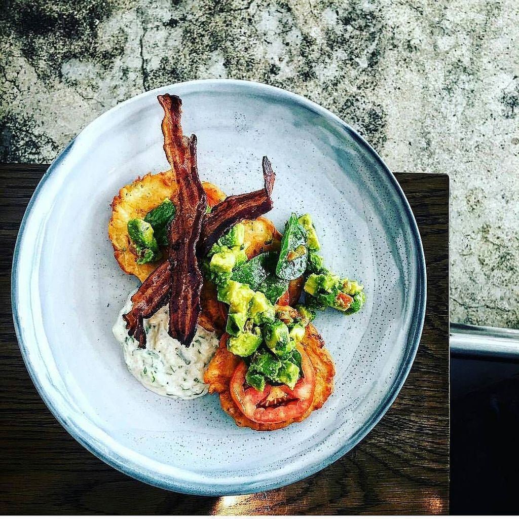 agentcikay's tweet photo. We could do with some corn fritters right now! #tablecornerdining by @andreshum making us salivate!
#foodporn #ontโฆ https://t.co/dFj6vCkcTC