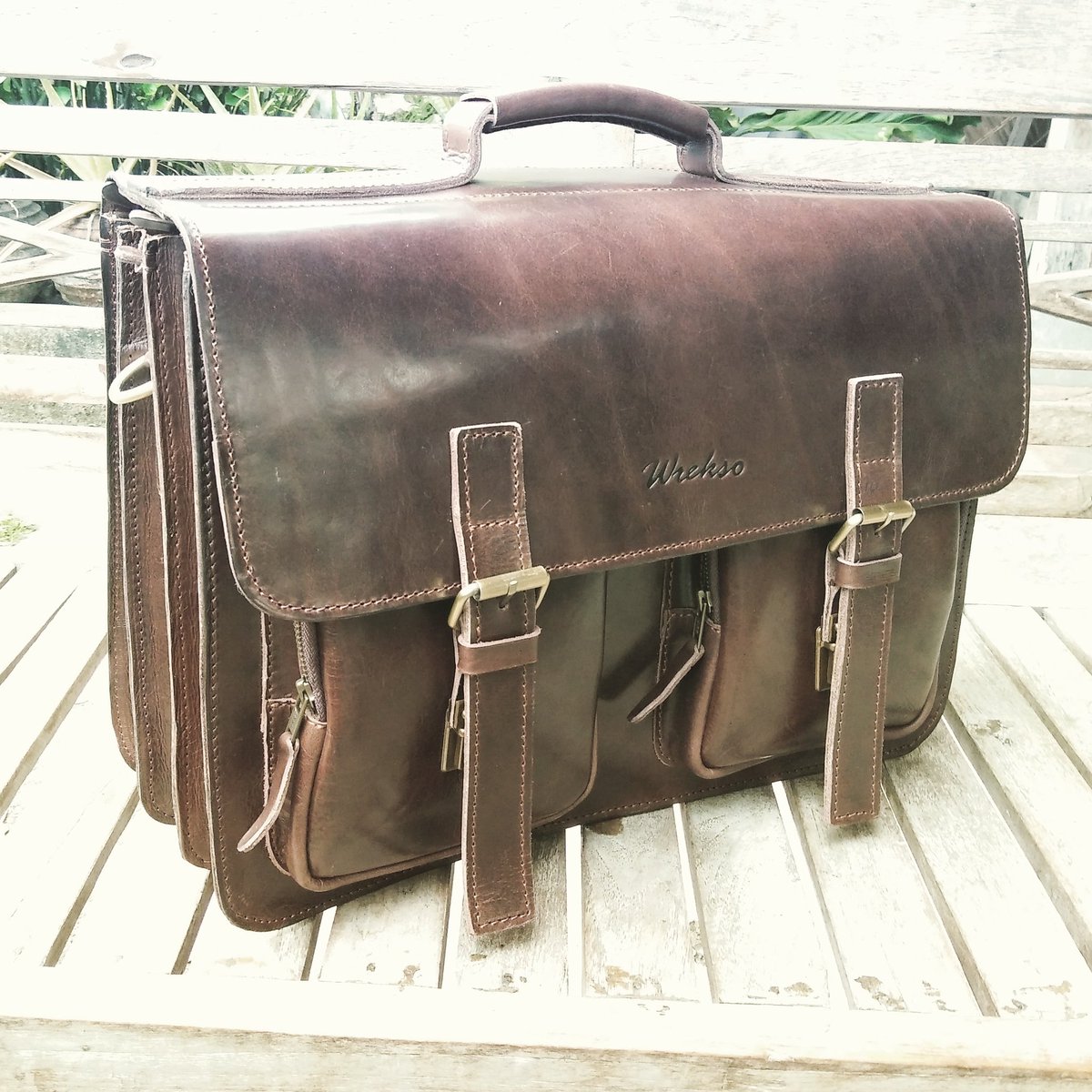 WreksoLeather's tweet photo. wrekso custom briefcase :-) https://t.co/AuXxVNucd9